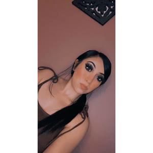 Meet your Posher, Victoria